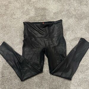 LIKE NEW SPANX faux leather leggings
